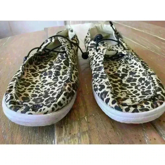 Corky's Kayak Leopard Slip On Women's Boat Shoe, size 8 - Picture 3 of 11
